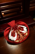 Embroidered waist round purse material bag material bag needs to have a simple tutorial Hanfu accessories red black bird green three colors