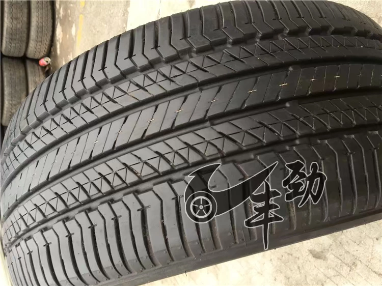 Lốp xe chống cháy nổ Bridgestone 245 / 45R18 EL400 / ER300 phù hợp với Regal / LaCrosse / BMW 5 Series