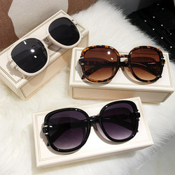 Trendy Sunglasses for Women with a High-End Feel, Suitable for Taking Photos at the Beach, Make the Face Look Smaller, Large Frame, Leopard Print, Unique Brown Sunglasses
