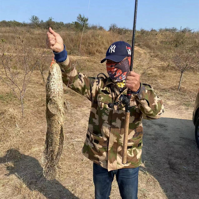 New Luya rod high carbon xh ultra-hard Leiqiang rod long-range hit black fishing rod ultra-light super-hard fishing rod 158g