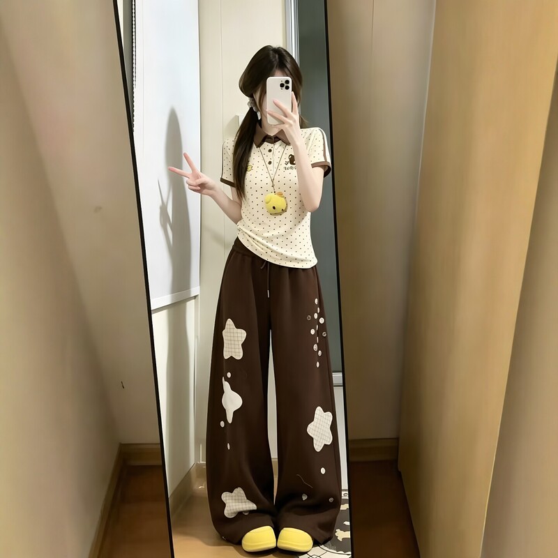 Sweet Girl Casual Sportswear Suit for Women, Summer Striped Contrasting Color Short-Sleeved Star Patch Wide-Leg Pants Two-Piece Set Sweet Girl Casual Sportswear Suit for Women, Summer Striped Contrasting Color Short-Sleeved Star Patch Wide-Leg Pants Two-Piece Set