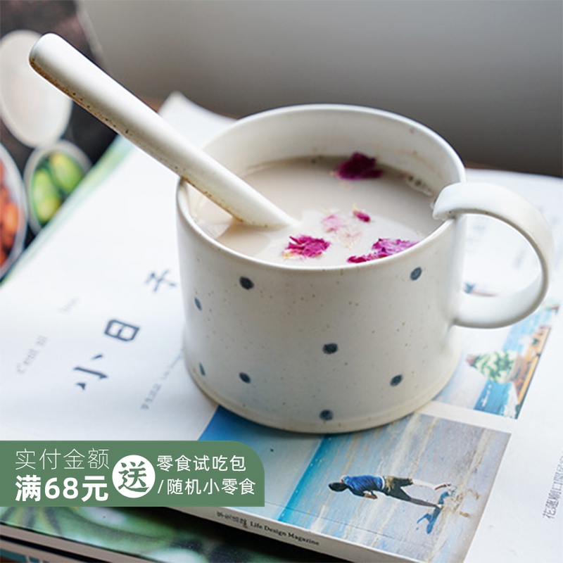 Rose soya-bean milk powder is fragrant and instant breakfast is served for 10 bags of 250g throughout the morning.