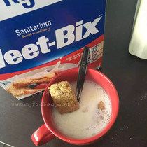 Xiamen spot Australian local version of Weet-Bix new Conley happy ode oatmeal original low fat grain