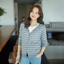 Maternity wear striped hooded top autumn new knitted long-sleeved cardigan versatile loose soft Korean style coat for women