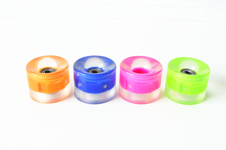 60 * 45mm bánh xe ván trượt cá tấm chuối tấm cao su flash PU bánh xe pha lê - Trượt băng / Trượt / Thể thao mạo hiểm giày heelys 2 bánh