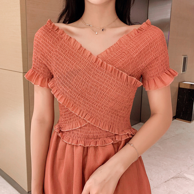 VK旗艦店 韓系復古V領收腰顯瘦紅色格子短袖洋裝