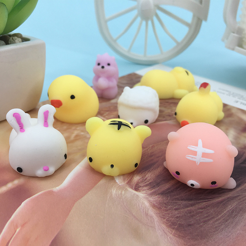 Cute pinching music vent toy Pinching ball decompression vent ball Student small gift ball idea