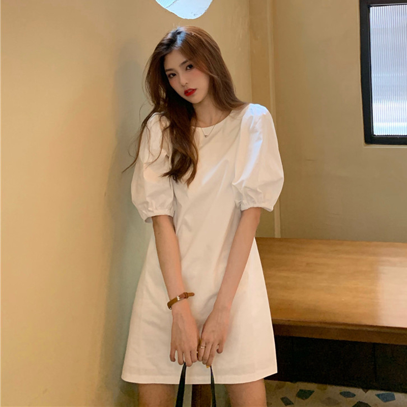 Summer 2026 New Plus-Size Women's Clothing, Loose Fit to Cover the Belly and Look Slimming, Square Neck, Puff Sleeves, Super Fairy-Like Elegant Dress Summer 2026 New Plus-Size Women's Clothing, Loose Fit to Cover the Belly and Look Slimming, Square Neck, Puff Sleeves, Super Fairy-Like Elegant Dress