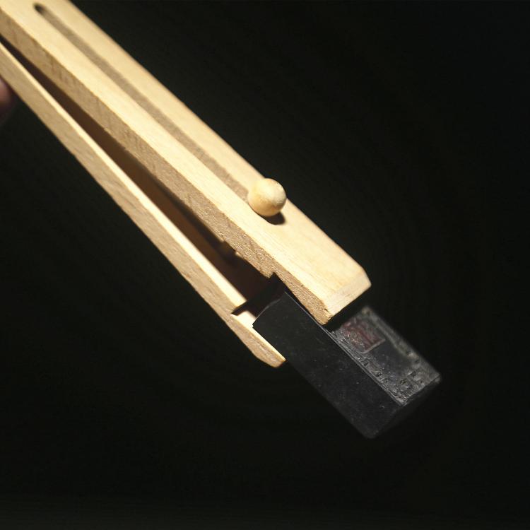 Ink clip Residual ink broken ink head old version broken ink Grinding ink small ink stick tool Hui ink ink ingot ink block with clip