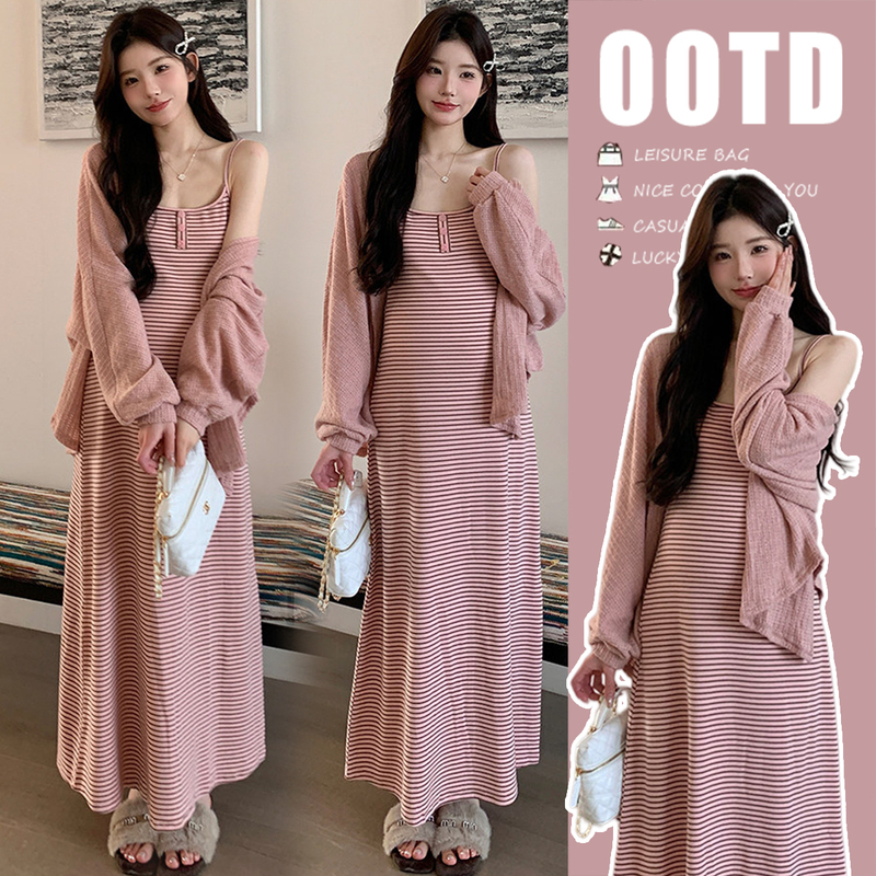 Maternity Spring Dress 2026 New Pink Striped Suspender Dress Cardigan Spring Dress High-End Outfit for Pregnant Mothers
