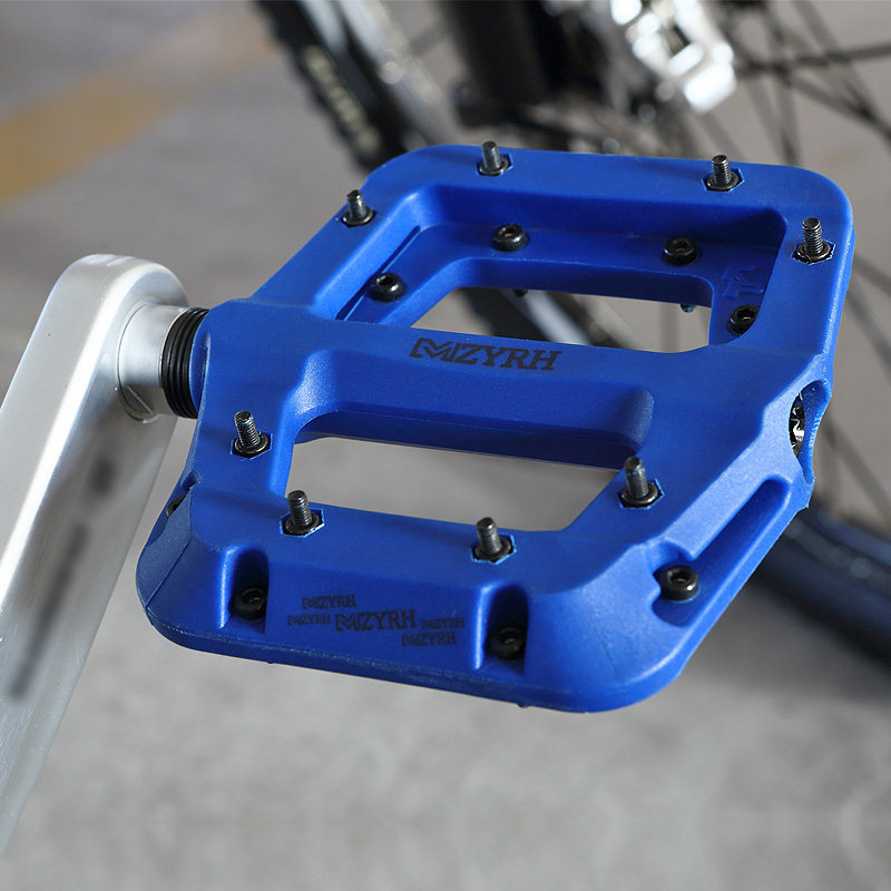 Bicycle pedal mountain bike non-slip pedal riding pedal pedal three-bearing large tread nylon pedal