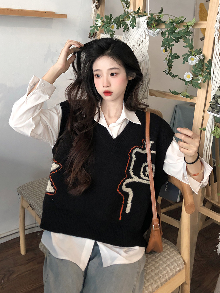 Женская жилетка v领背心针织马甲女秋季新款2025网红爆款叠穿宽松衬衫搭配两件套