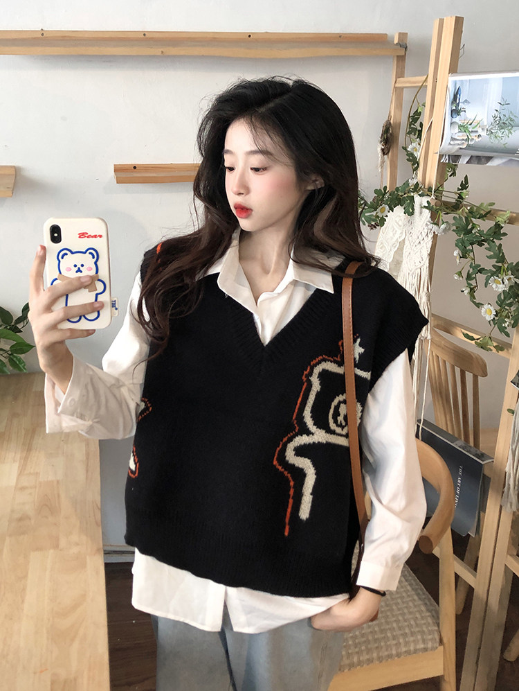 Женская жилетка v领背心针织马甲女秋季新款2025网红爆款叠穿宽松衬衫搭配两件套