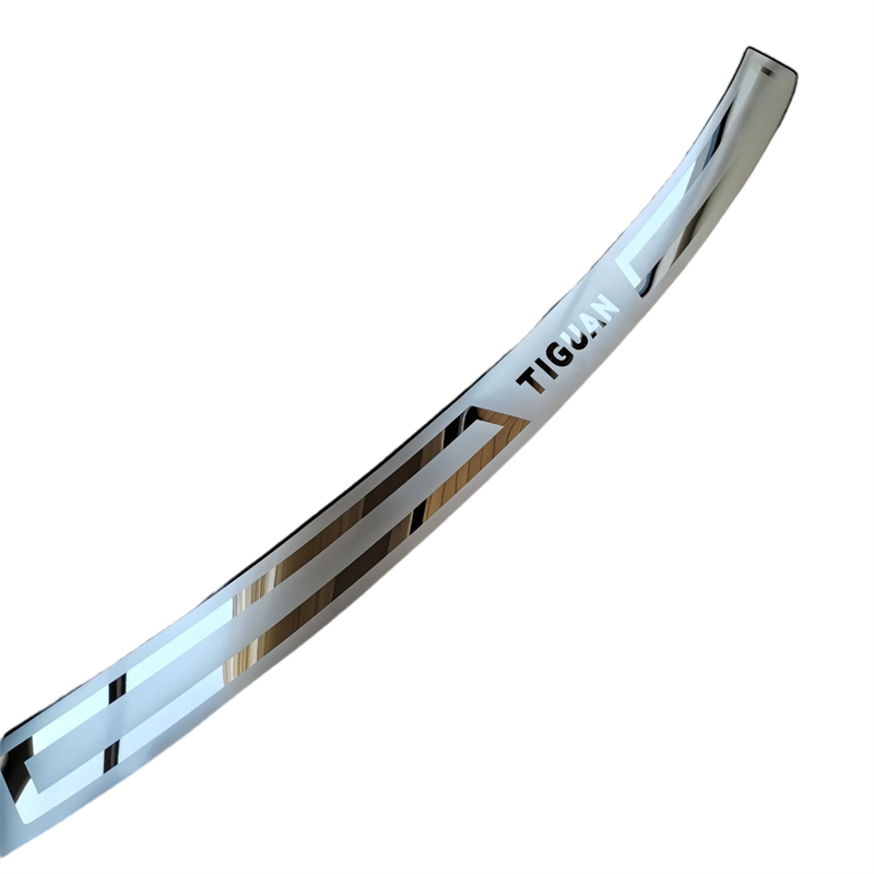 Suitable for 17-24 Volkswagen Tiguan L Rear Guard Plate Stainless Steel Trunk Trim Tailgate Threshold Pedal Modification