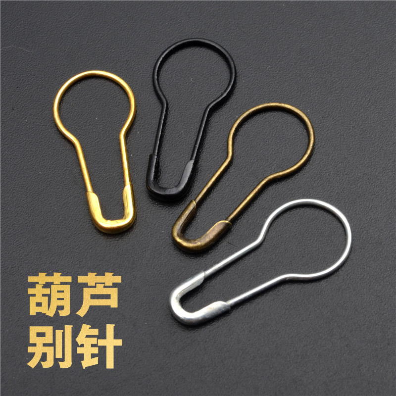 Plinth Pin Black Gold Silver Tinted Metal Chest Pin Buckle Lock Fixed Small Number Clothing Special Pendant Pendant Safety Pin-Taobao