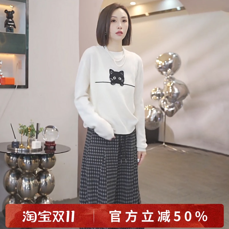 Xivi【Cat Nest Cloud Velvet】2026 Early Autumn New Cute Black Cat Pattern Round Neck Knitted Sweater S2871