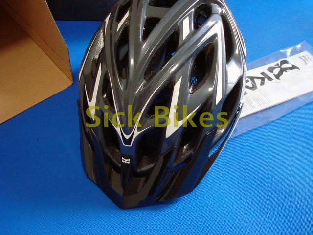 Casque cycliste - Ref 2248342 Image 27
