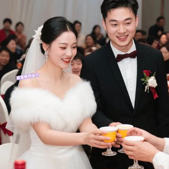 Bride's New Autumn and Winter Faux Fox Fur Shawl, Versatile for Wedding Dresses, Cheongsam, and Outerwear