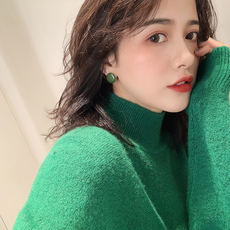 High-quality ear acupuncture female sterling silver simple temperament Korean personality net red earrings hypoallergenic wild candy-colored earrings