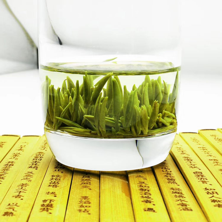 Mountain tip lilies] 2022 New tea Guizhou Fenggang Zinc Selenium Nestle Early Spring Farmhouse Head Mining Sprout front tea 50g