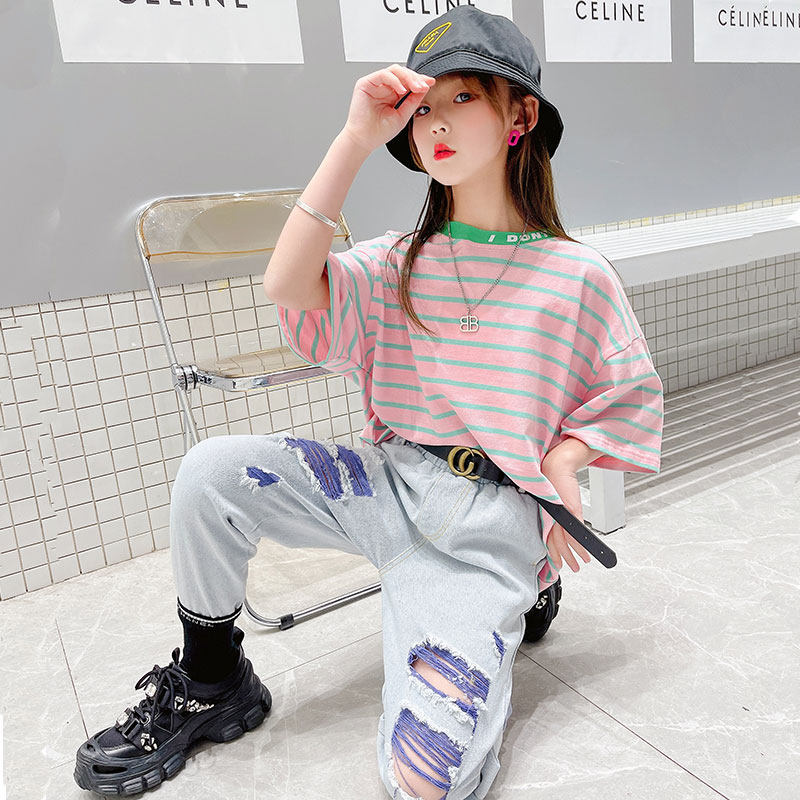 Girl Loose Striped T-shirt 2022 Summer New CUHK Child Cover Head Half Sleeve Blouse Boy Letters Short Sleeve Tide