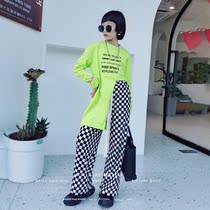 Childrens clothing online red suit 2022 new spring and autumn girl irregular T-shirt CUHK Scout chessboard Gwide legs Two sets 9