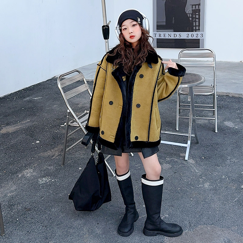 Children's fur one-body coat for boys and girls locomotive hegemonic leather and fat fat thickening warm-imitating fur coat tide