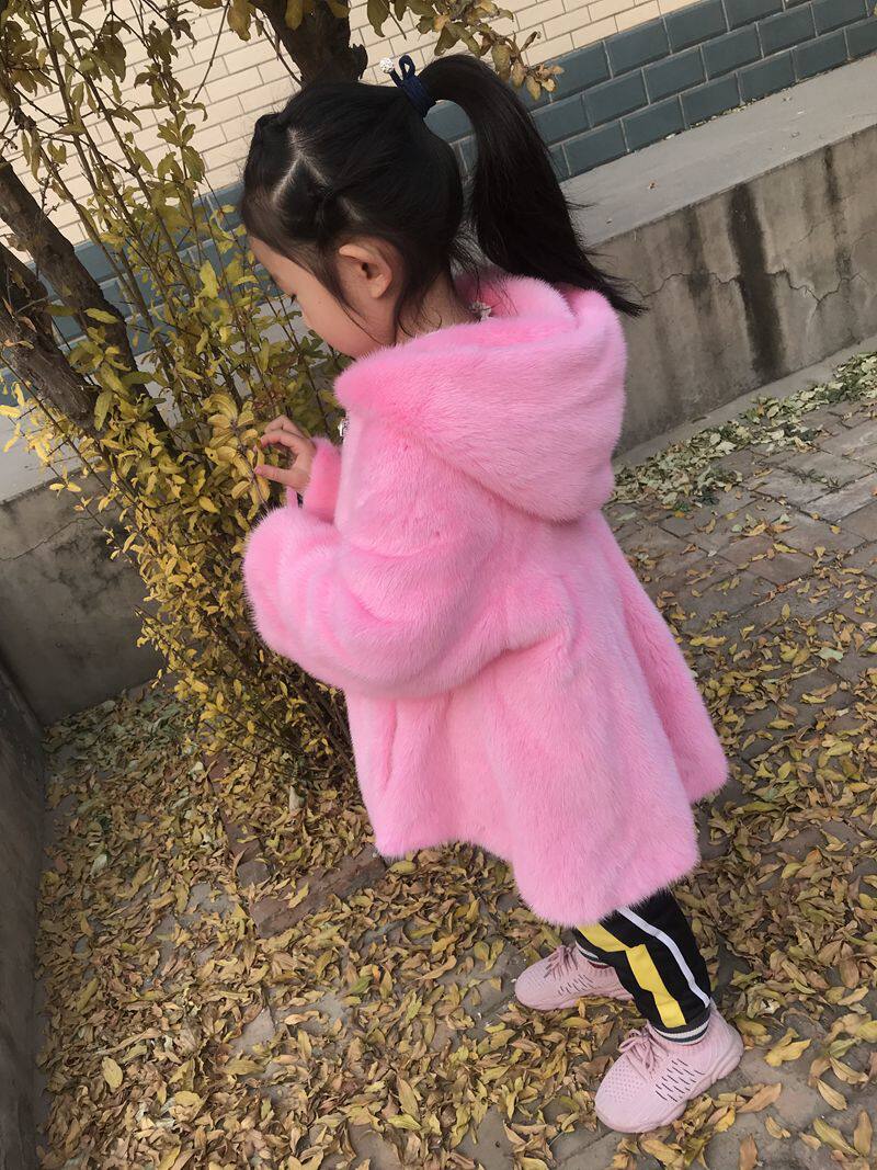 Мех/искусственный мех 儿童貂皮大衣整貂小女孩中长款韩版皮草外套连帽真貂毛私人订制