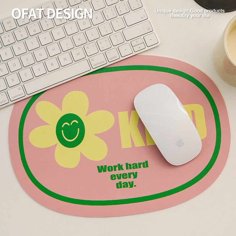 An orange sliding mouse pad office PVC mat electric race gaming computer desk cushion anti-burn and cute ins and girl universal