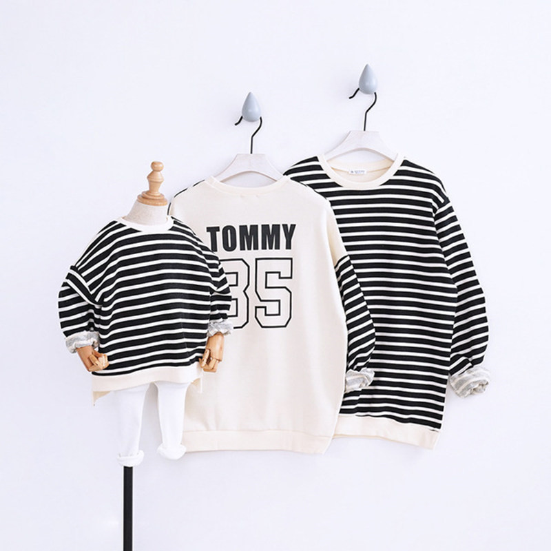 Pro-child clothing spring and autumn Mother and women's clothing kindergarten garden clothes mother and son dress round collar whole family to install a three-port dress