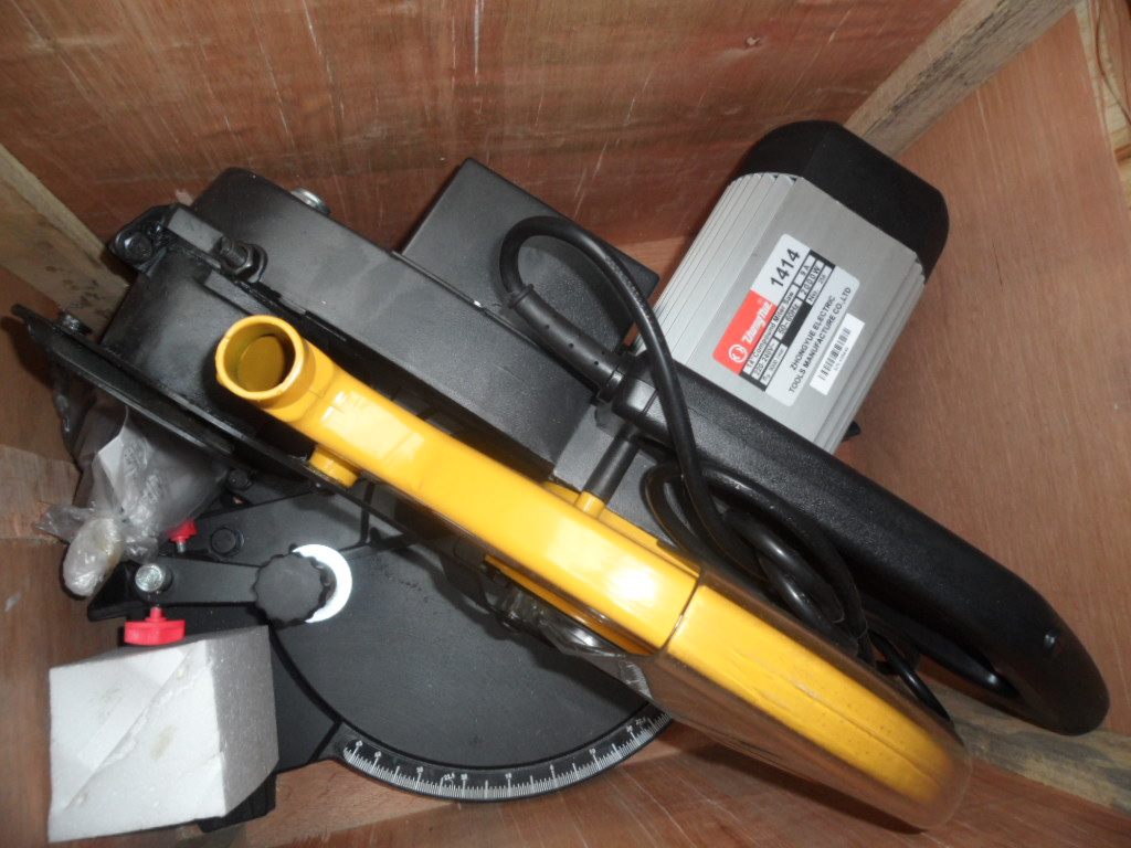 Middle Cantonese medium aluminum machine 1414 motor inductive type oblique cut saw aluminum alloy cutting machine 350mm low noise