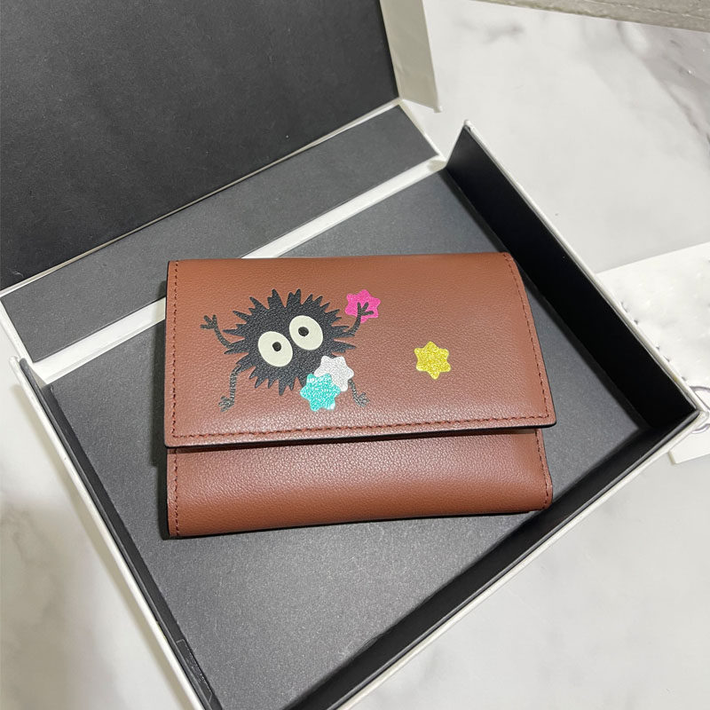 Thousands and thousands of joint cartoons Cartoon Comics Comics Folding Wallet and America Short and American Short Cards Fashion Leather Clips Money Clips