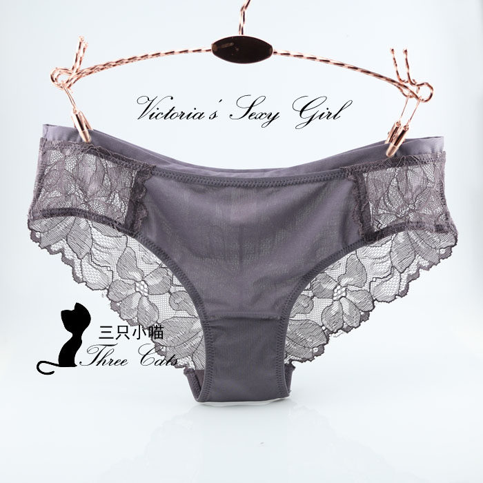 Slip jeunesse en soie Ice - Ref 645243 Image 18