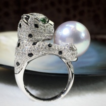 Bamboo moving pearl Australian white ring Natural seawater pearl 18K gold diamond Cute elegant domineering jewelry