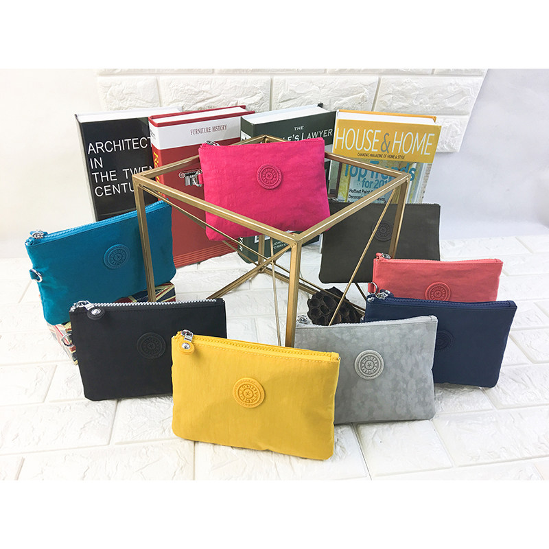Small square bag women's clutch lightweight nylon cloth anti-splashing leisure mobile phone passport change card key storage bag