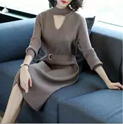 2018 mùa xuân và mùa thu eo cao Một từ đáy váy nữ dài tay áo len lỏng dài knit dress over the knee nhỏ