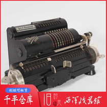 Western antique abacus mechanical collection Thales Thales hand crank calculator garlic ornaments old objects
