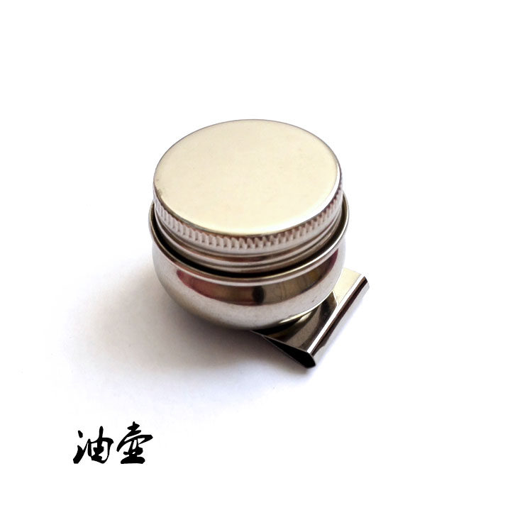 Covered stainless steel oil painting oil pot Painting color oil pot can be clamped on the palette for easy sketching and carrying