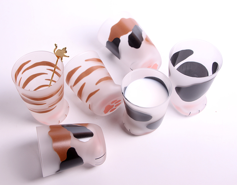 Clearance Japan imported cat leg glass drinking cup Cat claw cute teacup Milk breakfast coffee gift cup