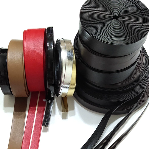 Коробка  戏 戏 蚱 蚱     － － -2,5 см кожа 锇    