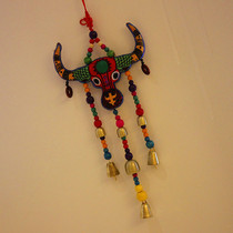 Chinese style embroidery wall hanging pieces Yunnan handmade cloth art bull head hanging shop restaurant decorations New Year pendant