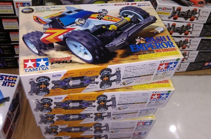 TAMIYA 4WD 4WD KID Super Emperor Superstar 18625 Spot