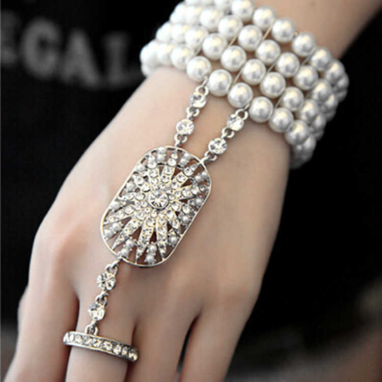 The Great Gatsby-Style Retro Imitation Pearl Bracelet with Ring, Stage Banquet Jewelry, Bridal Accessories