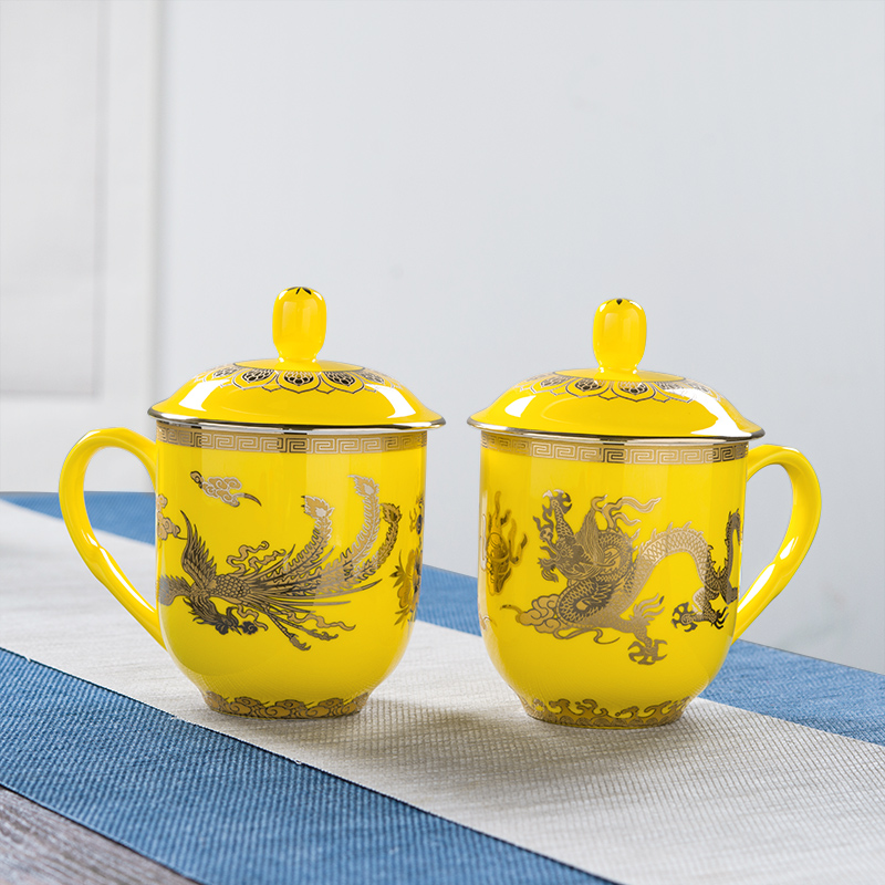 Thousands of red huang liling porcelain up jinlong boss ceramic tea cup with cover glass cup creative keller can be customized
