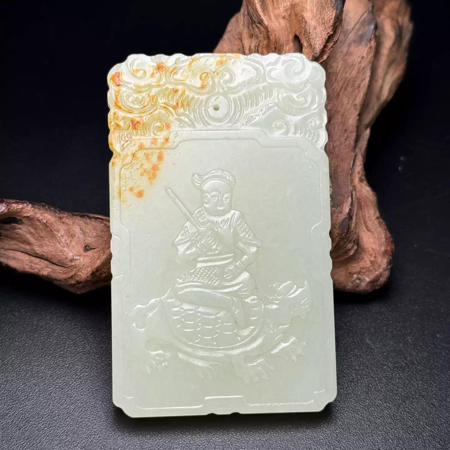 清代天然和田玉子冈牌玉佩挂件老玉和田玉浮雕人物子冈玉牌文玩