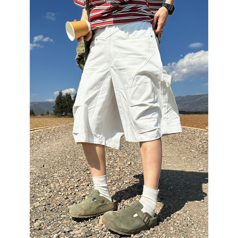 Xbro American Casual Pleated Loose Wide-Leg Lumberjack Shorts White Summer Shorts Mid-Length Pants Unisex