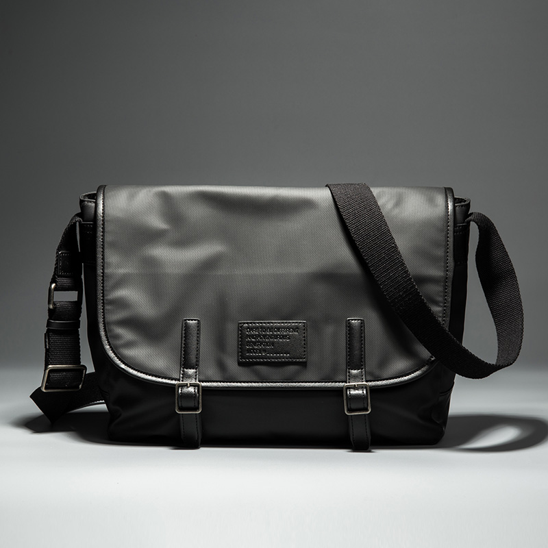 Men's single shoulder bag slanted satchel Oxford cloth Large capacity Postbag Satchel Bag Satchel Men's Canvas Casual Men's Bag Tide Cards New