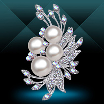 Lydikana fashion imitation pearl brooch female corsage Korean pin shawl buckle to send mother to wife accessories