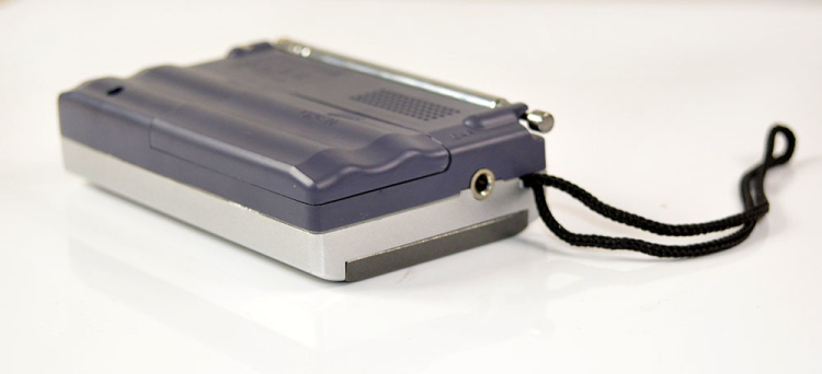 NIDNI radio BC-R22 ông già loa mini âm thanh nổi máy nghe nhạc cầm tay Walkman - Máy nghe nhạc mp3 máy nghe nhạc kết nối wifi