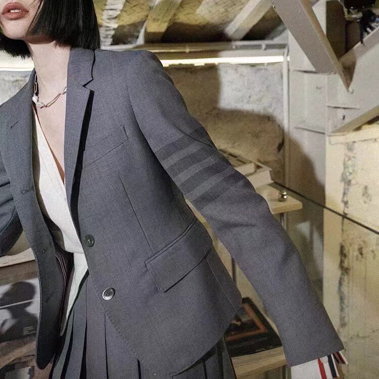 Tb Classic Four-Stripe Wool Slim-Fit Nine-Quarter Sleeve Blazer Professional Commuter Ol Women's Casual Suit Jacket